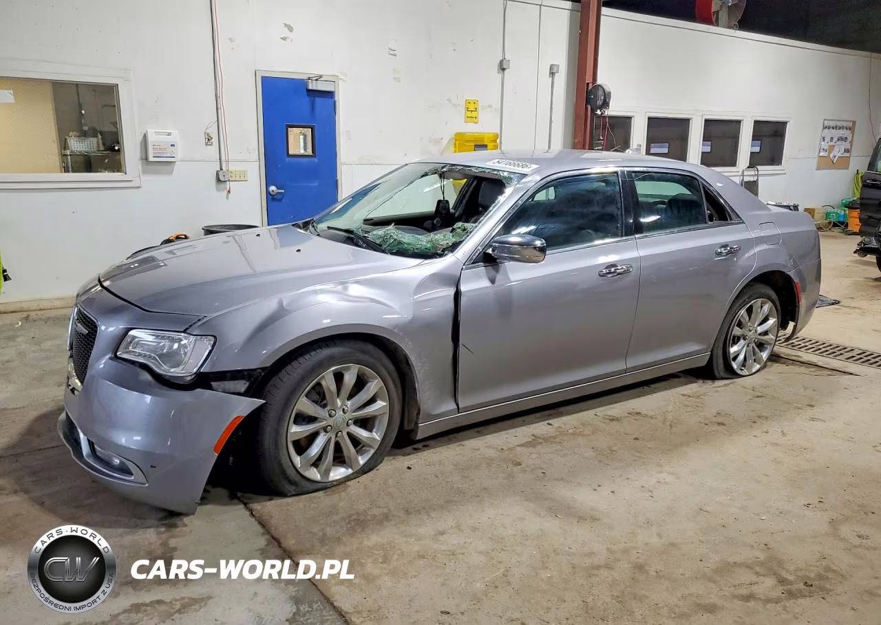 2018 Chrysler 300 Limited – zdjęcie 1 z 13