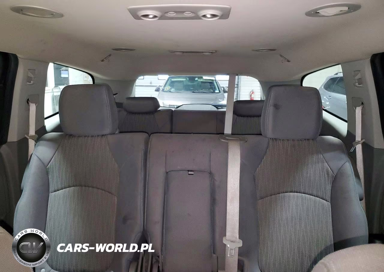 2013 Chevrolet Traverse Ls VIN:1GNKRFED6DJ208520 - 10