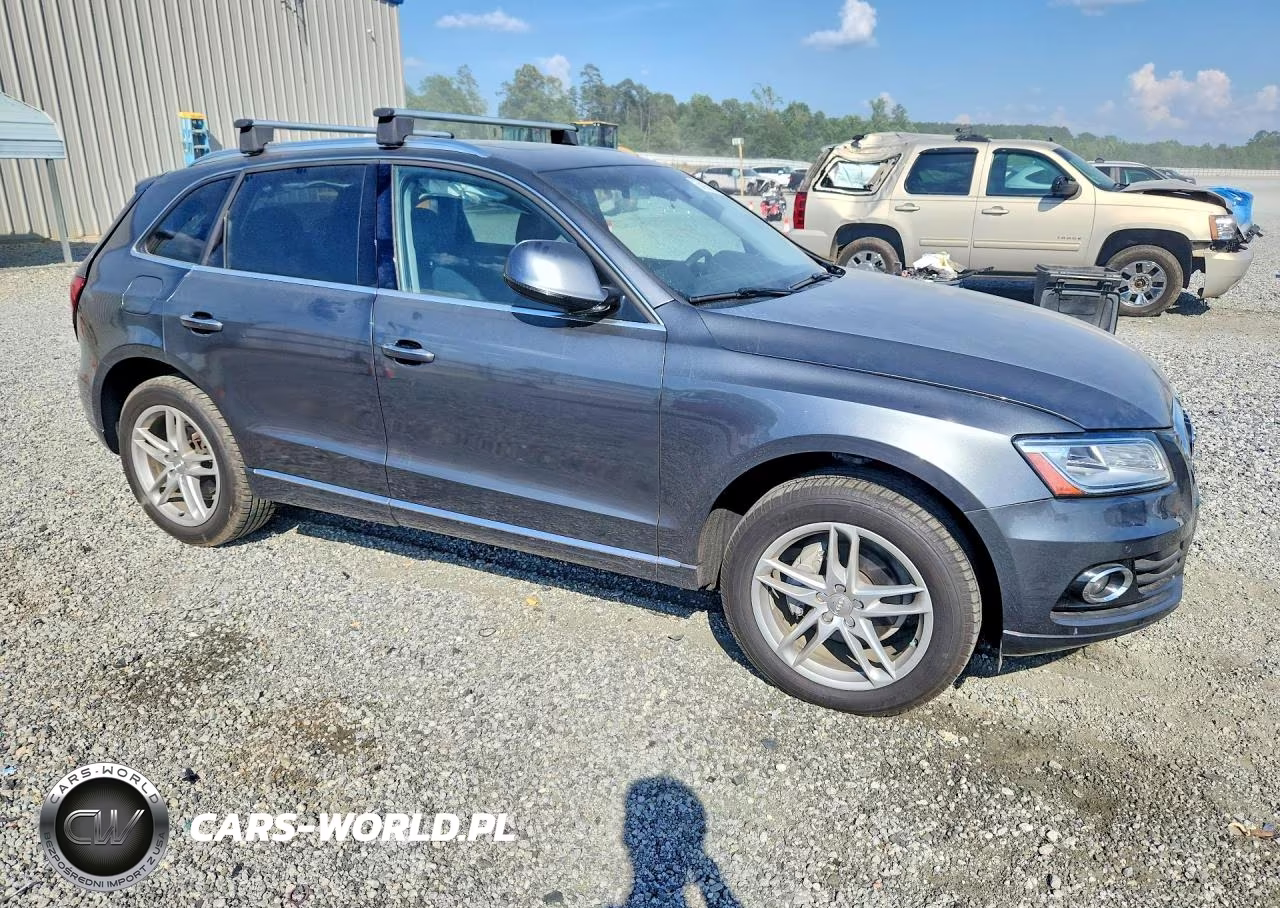 2016 Audi Q5 Premium Plus VIN:WA1L2AFP4GA138298 - 4