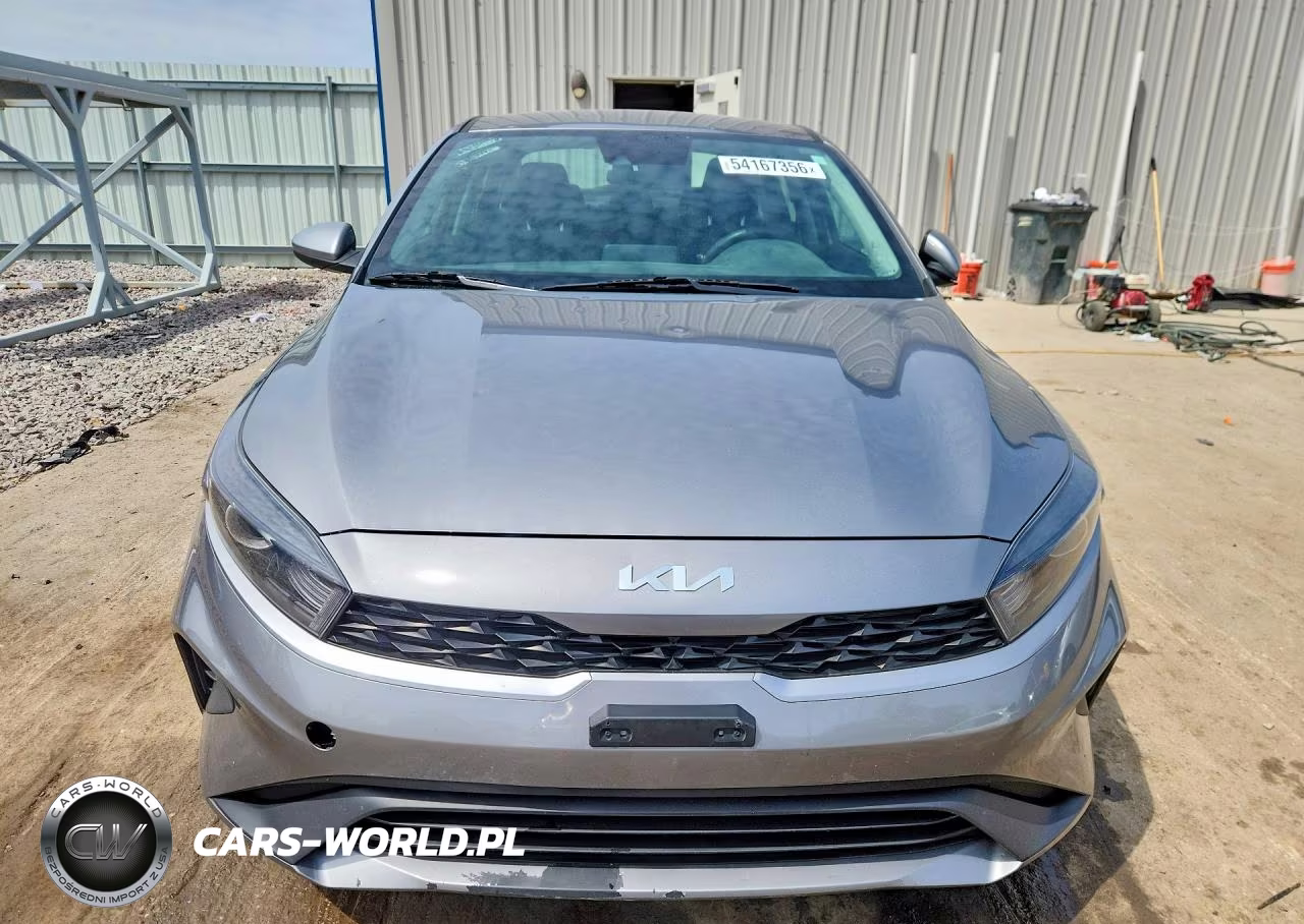 2022 Kia Forte Lxs VIN:3KPF24AD9NE468269 - 5