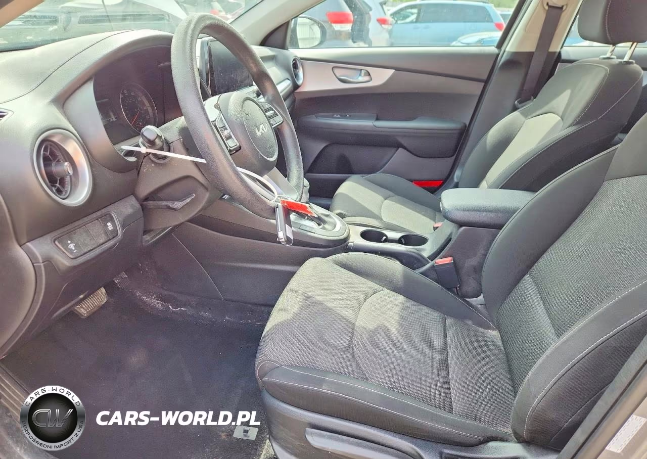 2022 Kia Forte Lxs VIN:3KPF24AD9NE468269 - 7