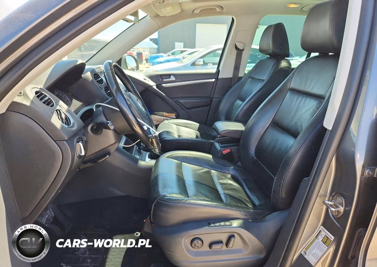 2012 Volkswagen Tiguan S VIN:WVGAV7AX3CW006303 - 7
