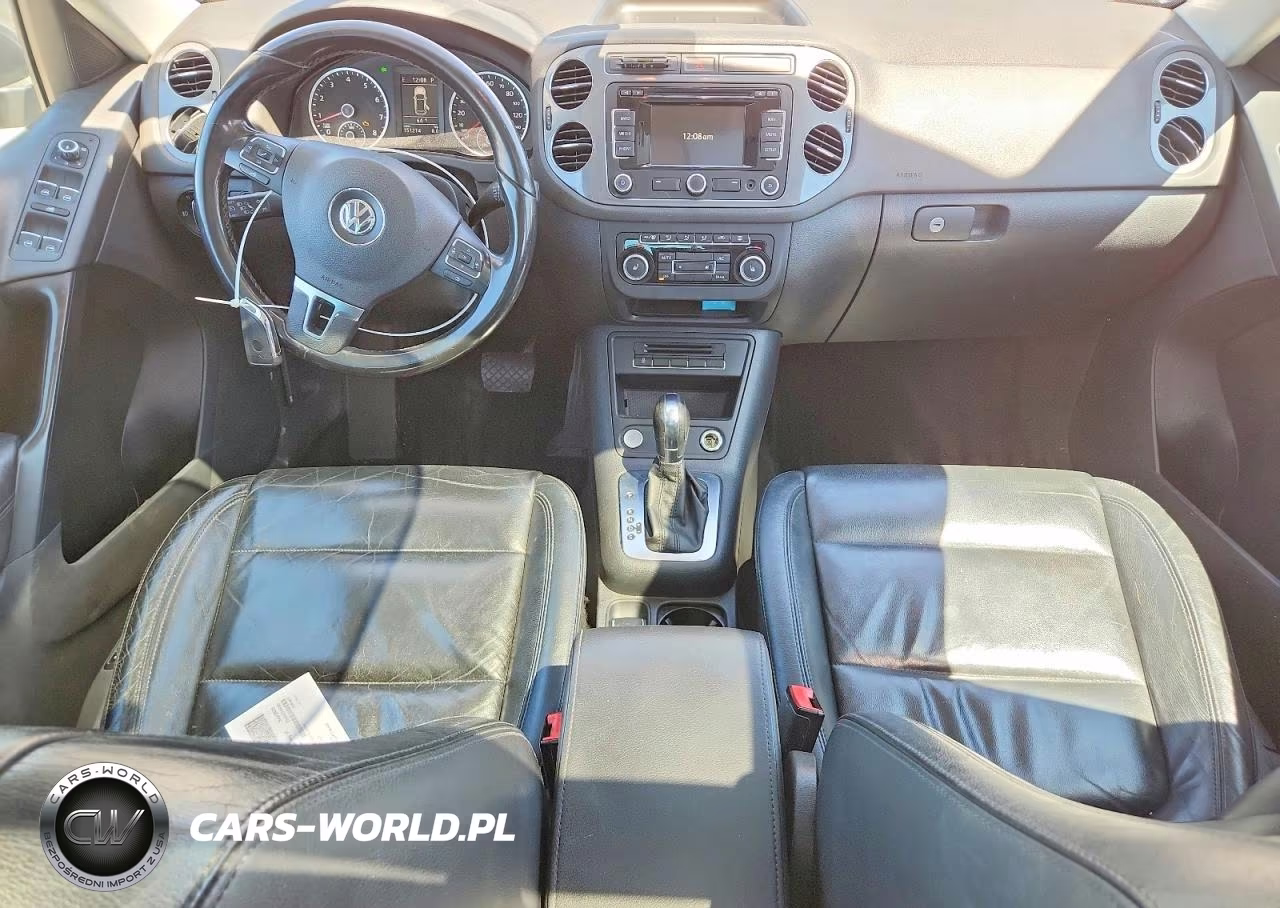2012 Volkswagen Tiguan S VIN:WVGAV7AX3CW006303 - 8