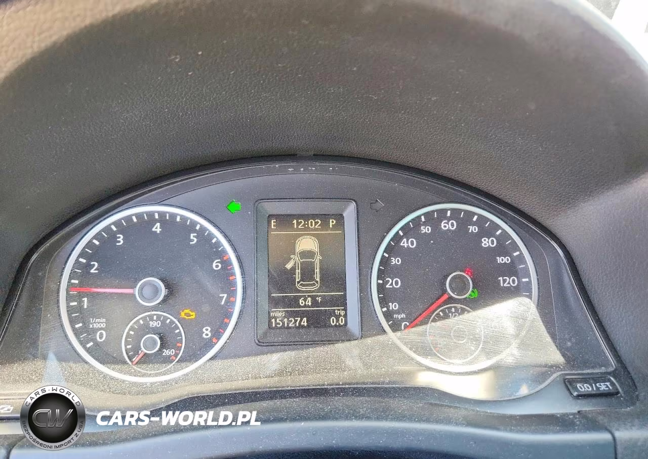 2012 Volkswagen Tiguan S VIN:WVGAV7AX3CW006303 - 9