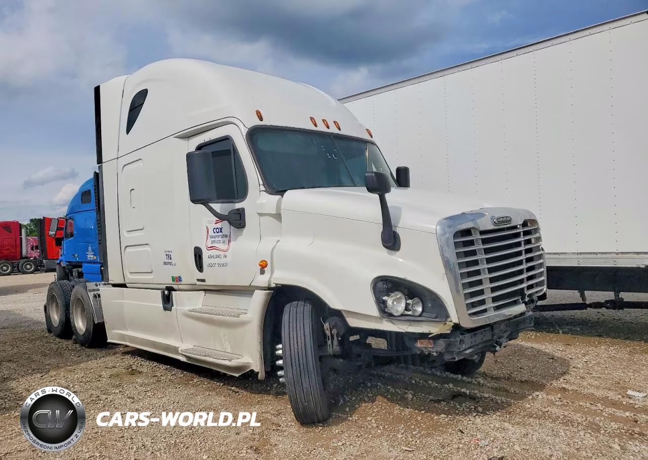 2017 Freightliner Cascadia 125 Semi Truck