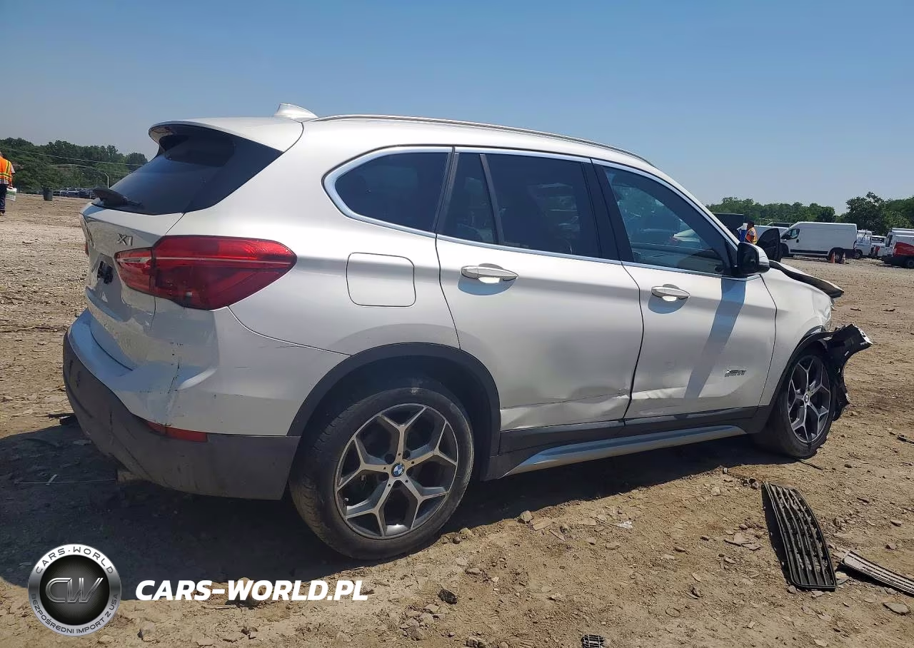 2018 BMW X1 xDrive28I VIN:WBXHT3C37J5K30028 - 3