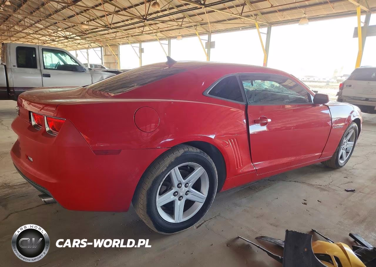 2011 Chevrolet Camaro Lt VIN:2G1FB1ED9B9126624 - 3