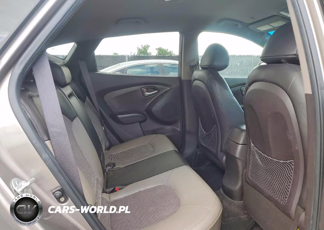 2012 Hyundai Tucson Gls VIN:KM8JU3AC8CU405437 - 11