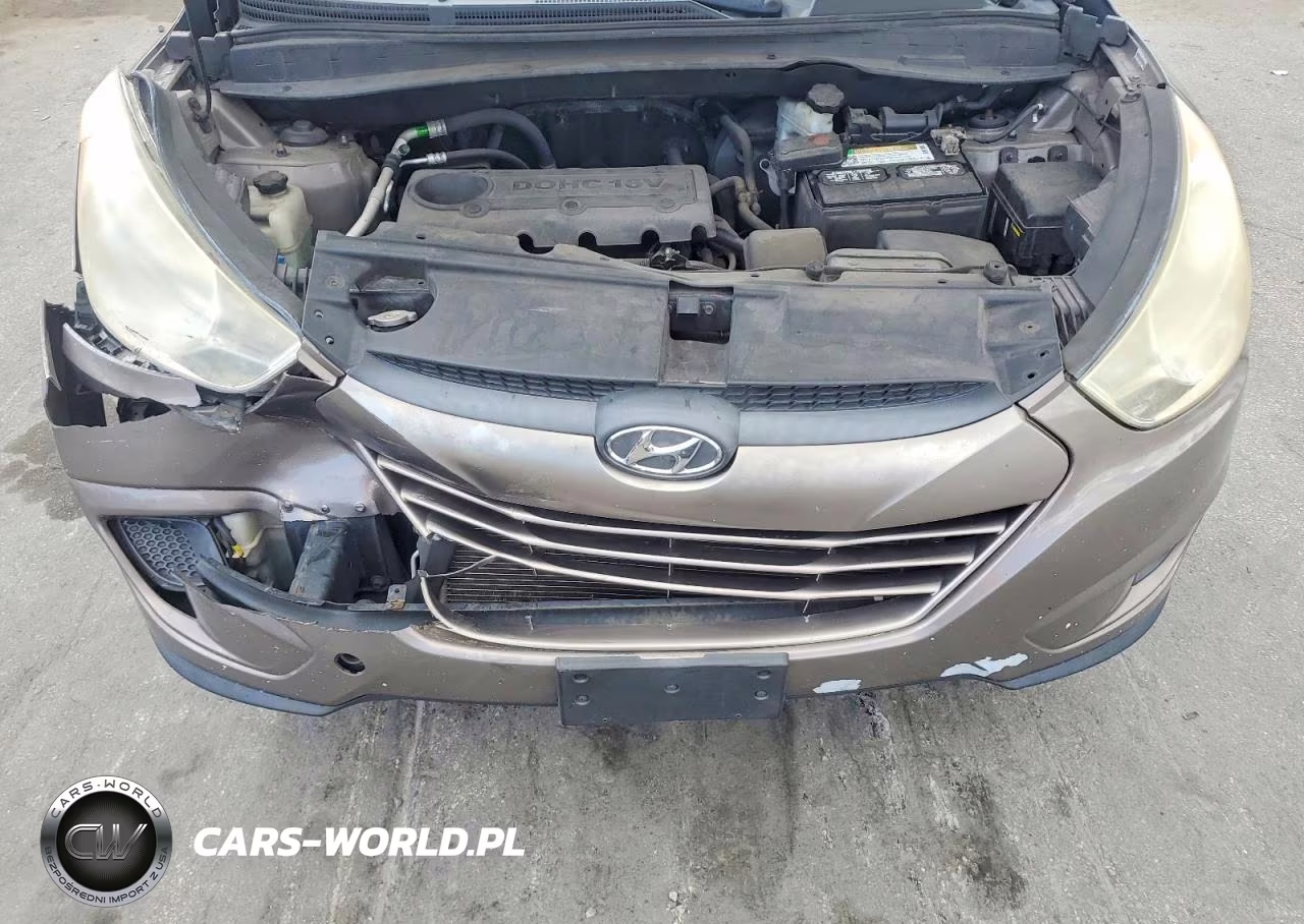 2012 Hyundai Tucson Gls VIN:KM8JU3AC8CU405437 - 12