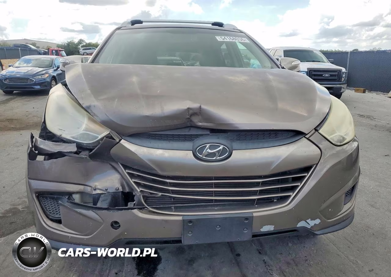 2012 Hyundai Tucson Gls VIN:KM8JU3AC8CU405437 - 5