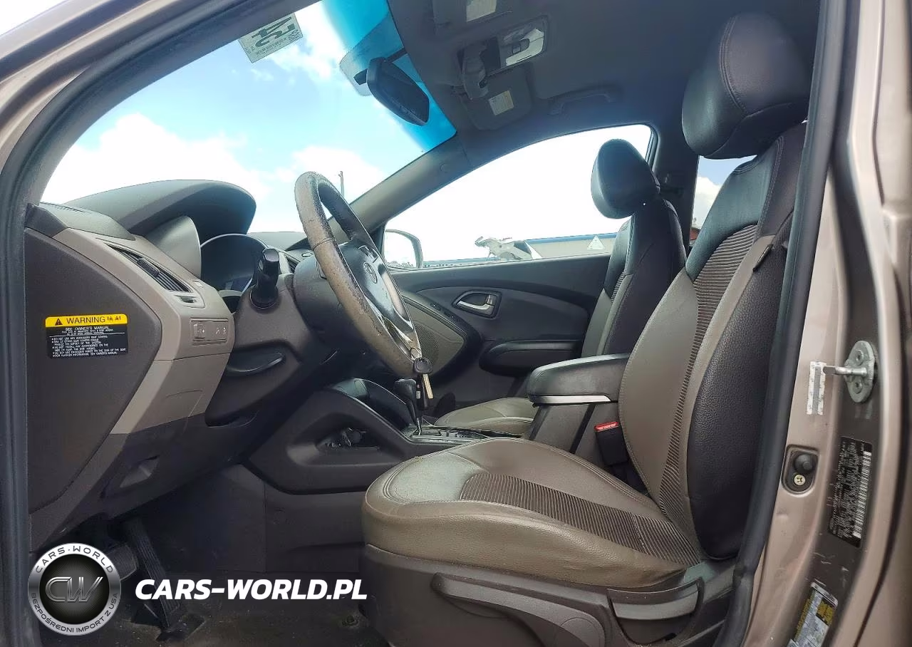 2012 Hyundai Tucson Gls VIN:KM8JU3AC8CU405437 - 7