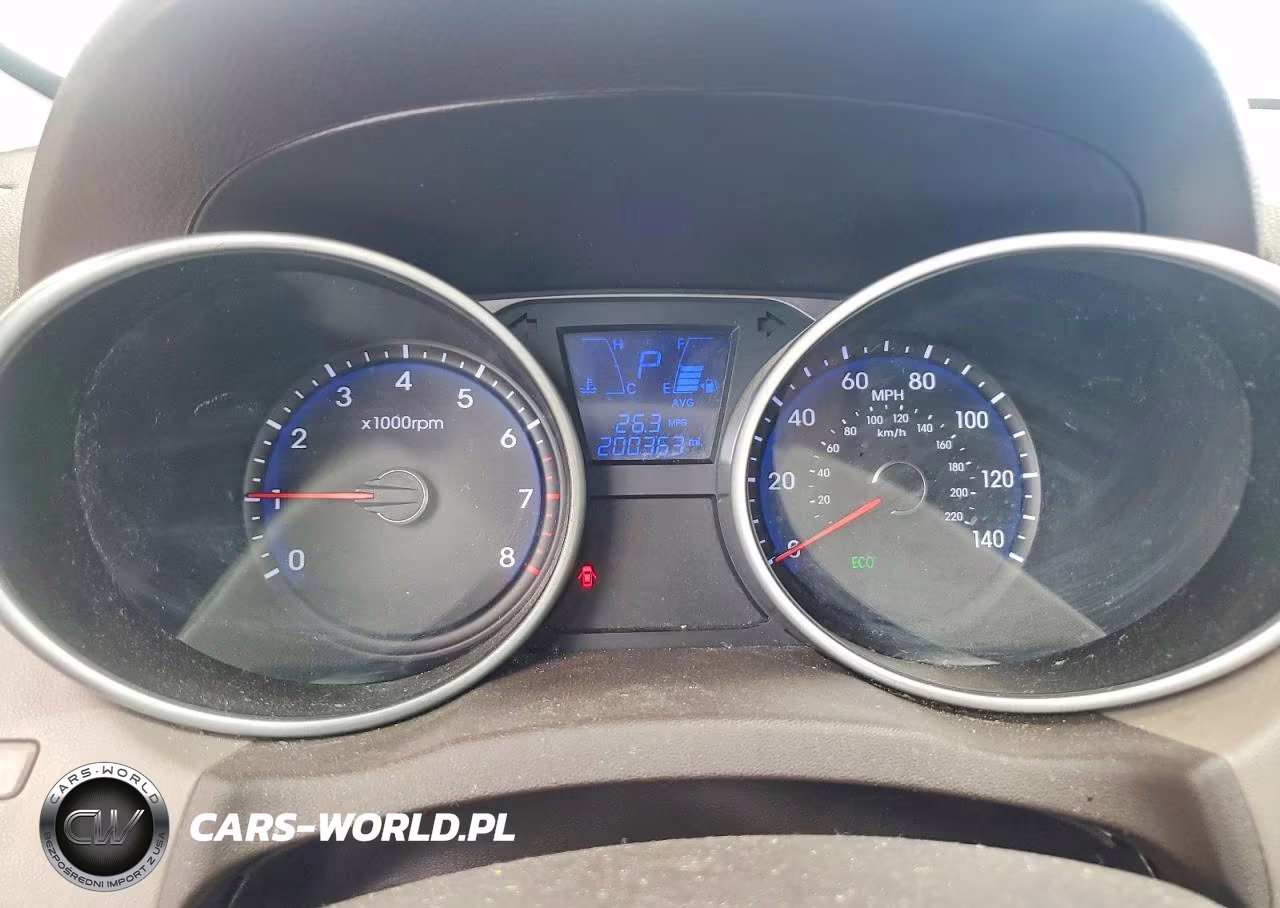 2012 Hyundai Tucson Gls VIN:KM8JU3AC8CU405437 - 9