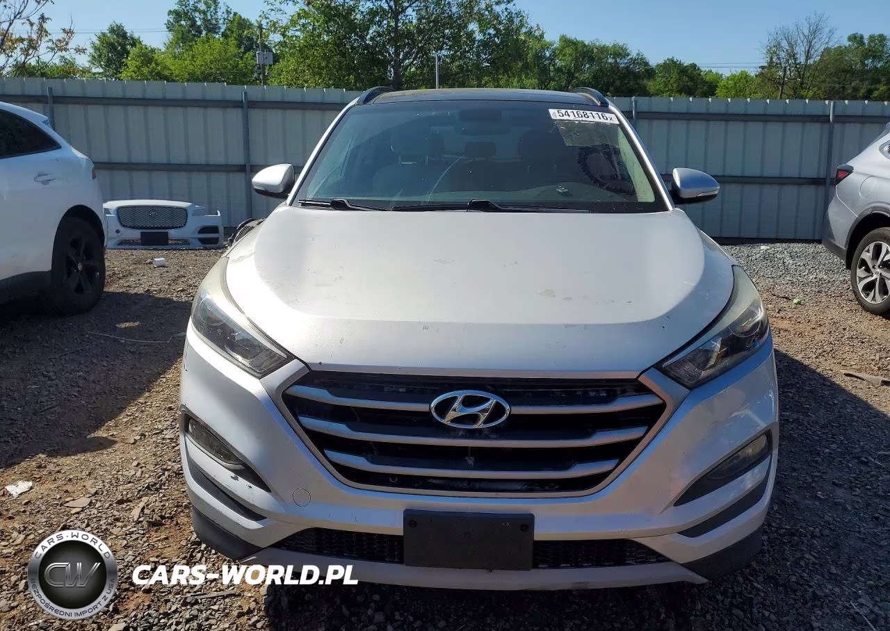 2018 Hyundai Tucson Value VIN:KM8J3CA24JU692184 - 5