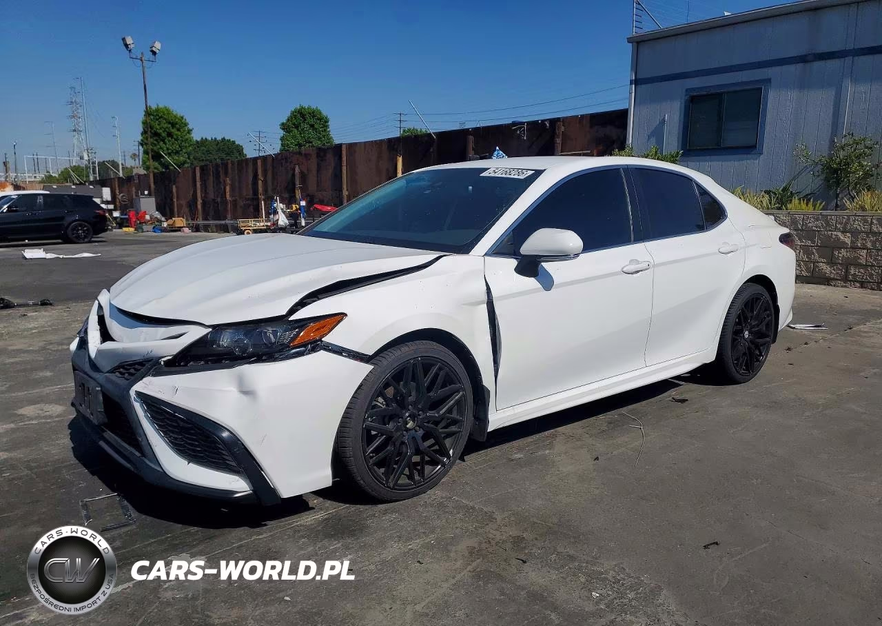 2021 Toyota Camry Se – zdjęcie 1 z 12