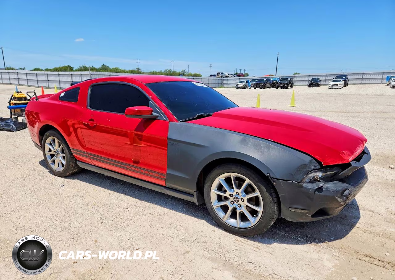 2010 Ford Mustang VIN:1ZVBP8ANXA5180389 - 4