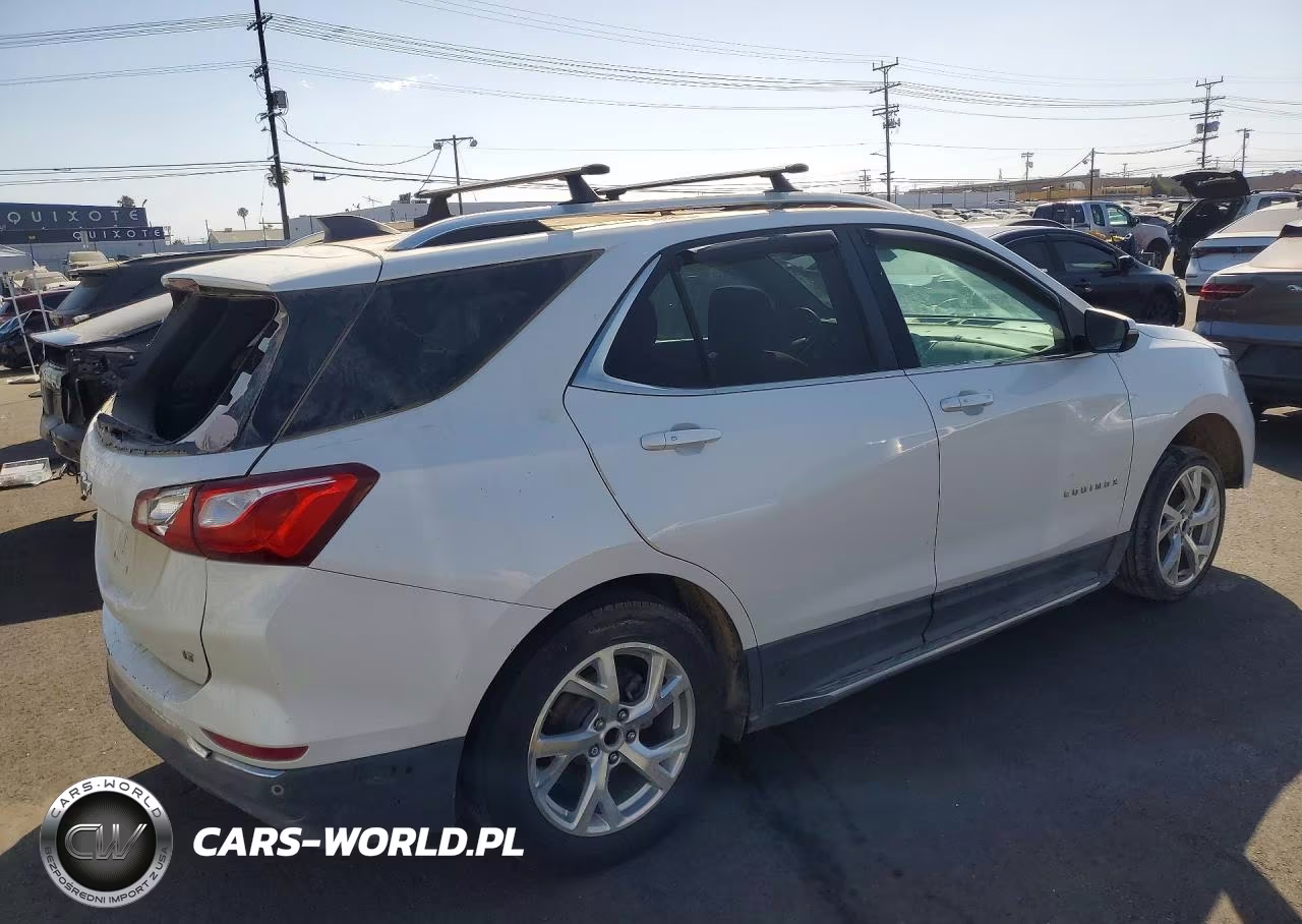 2018 Chevrolet Equinox Lt VIN:2GNAXKEX1J6315410 - 3