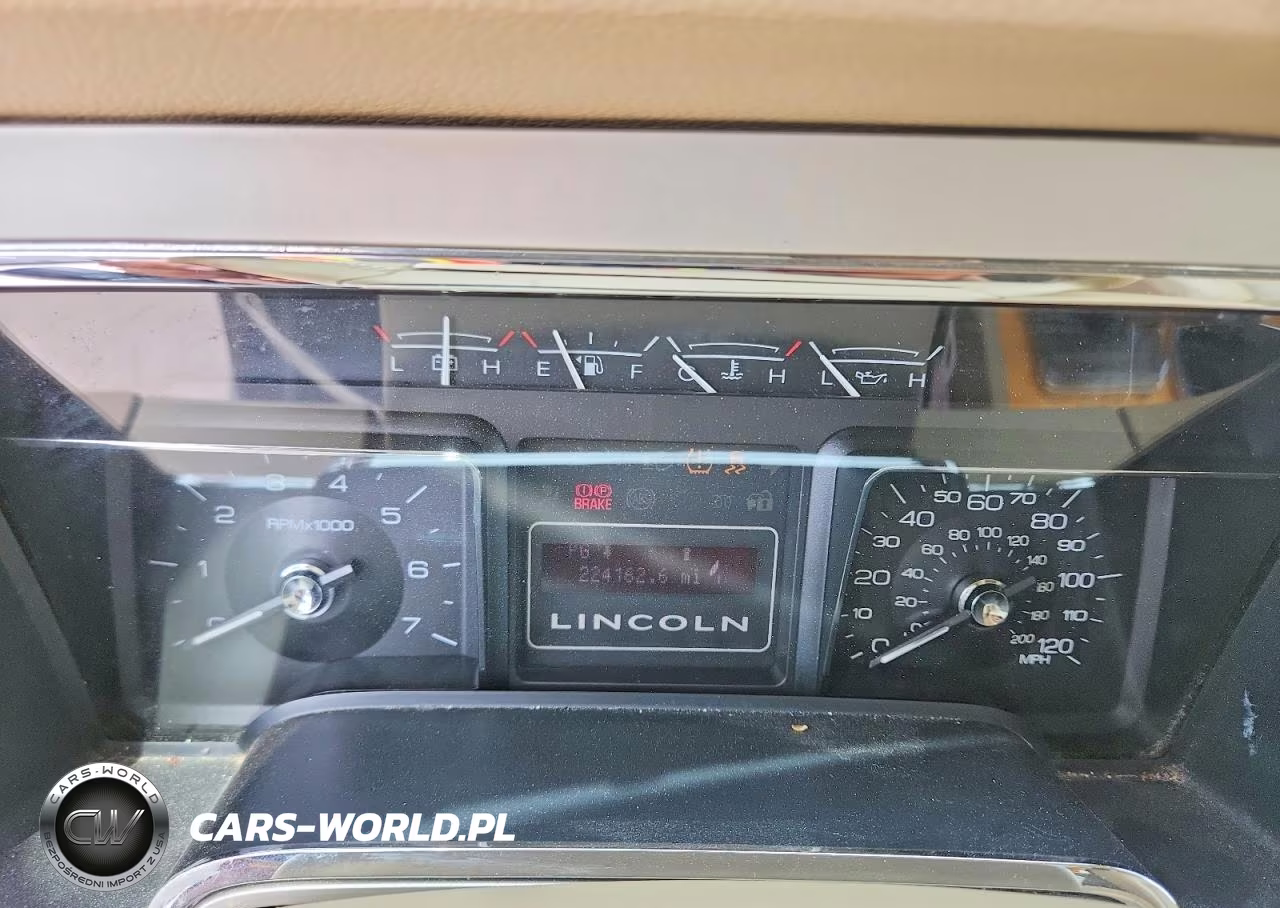 2010 Lincoln Navigator L VIN:5LMJJ3H50AEJ02043 - 9