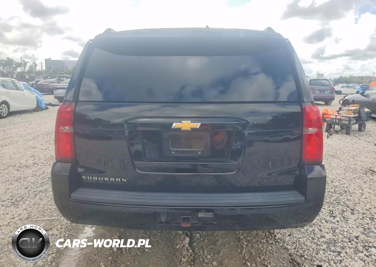 2017 Chevrolet Suburban C1500 Lt VIN:1GNSCHKC7HR371919 - 6