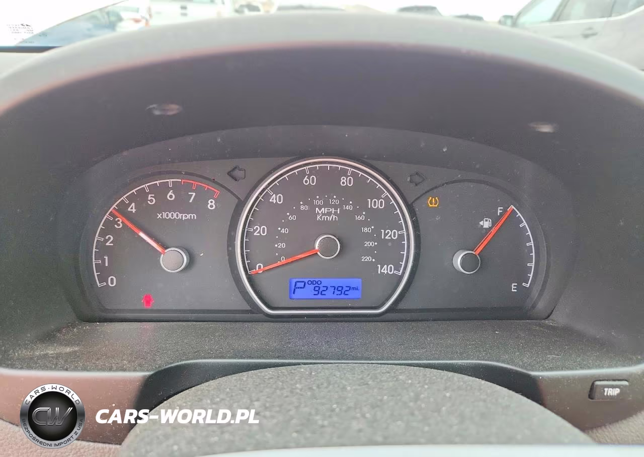 2010 Hyundai Elantra Gls VIN:KMHDU4AD6AU122639 - 9