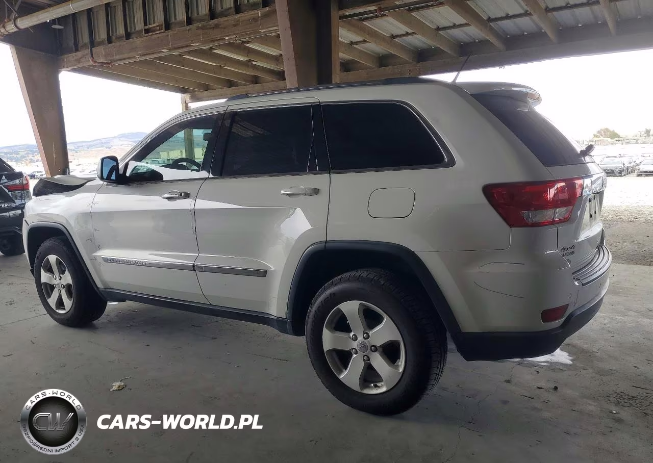 2013 Jeep Grand Cherokee Laredo VIN:1C4RJFAG7DC650001 - 2
