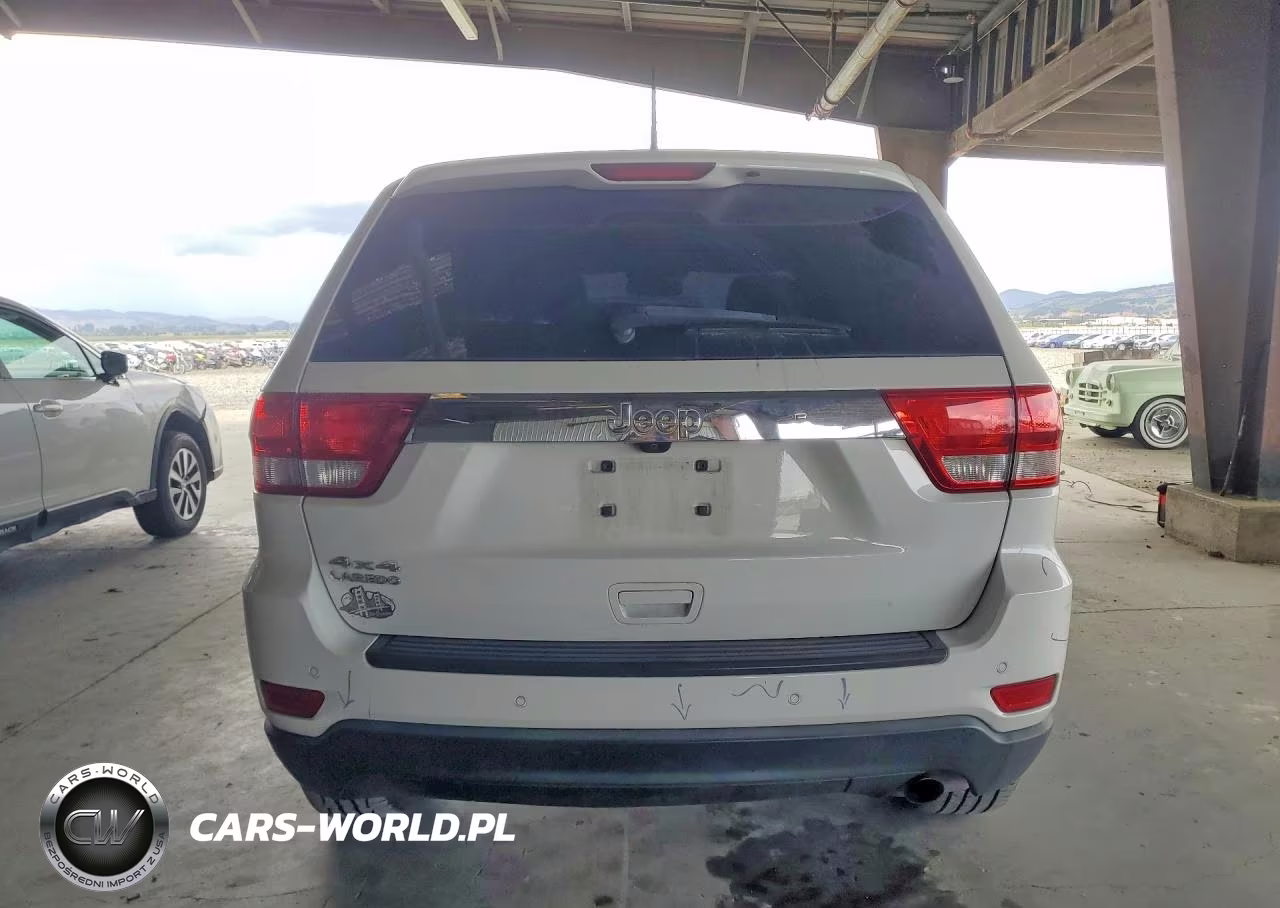 2013 Jeep Grand Cherokee Laredo VIN:1C4RJFAG7DC650001 - 6