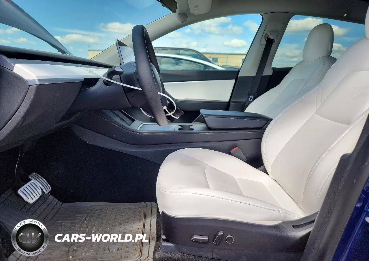 2021 Tesla Model Y VIN:5YJYGDEF5MF270111 - 7