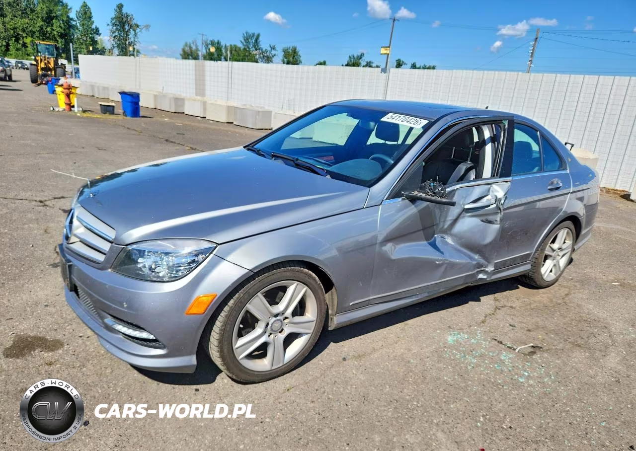 2011 Mercedes-Benz C 300