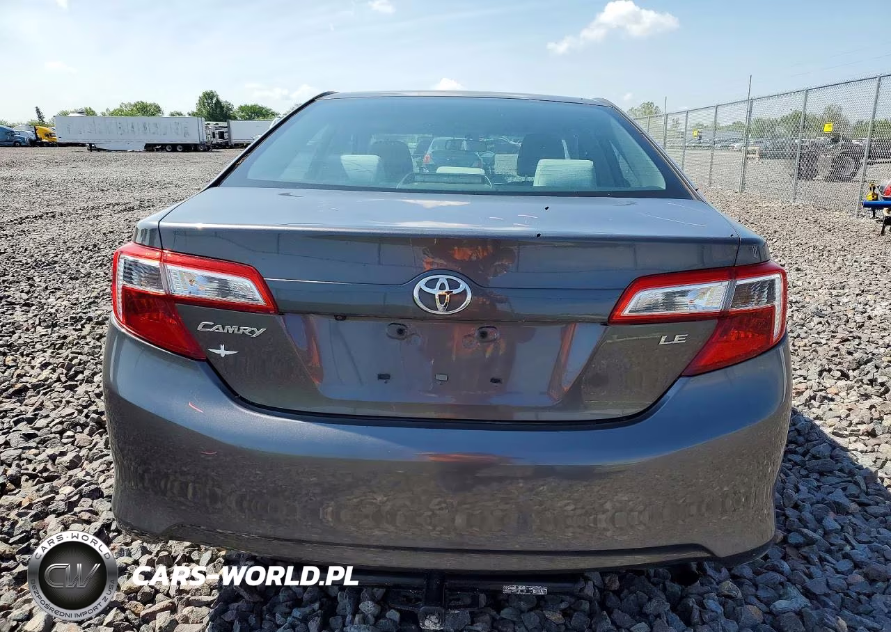 2014 Toyota Camry Le VIN:4T4BF1FK8ER434917 - 6