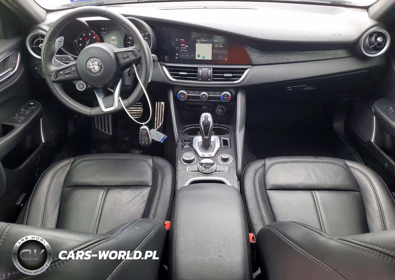 2022 Alfa Romeo Giulia VIN:ZARFANAN2N7660186 - 8