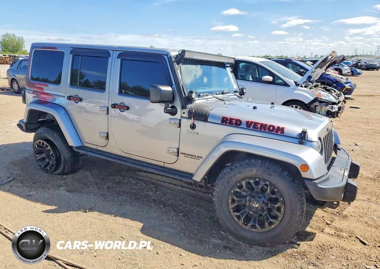 2017 Jeep Wrangler Unlimited Sahara VIN:1C4BJWEG3HL602660 - 4