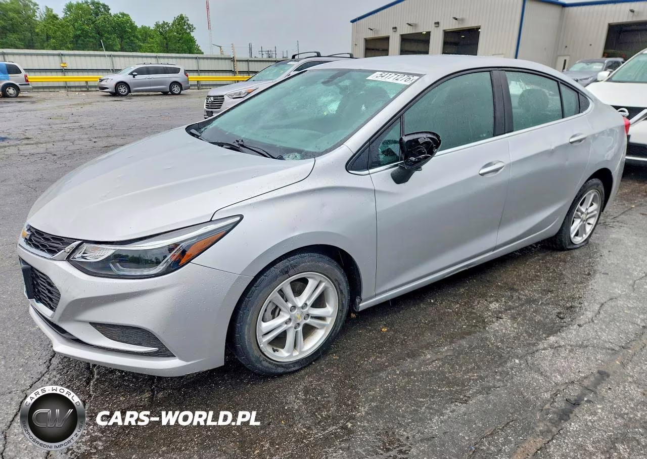 2016 Chevrolet Cruze Lt – zdjęcie 1 z 12