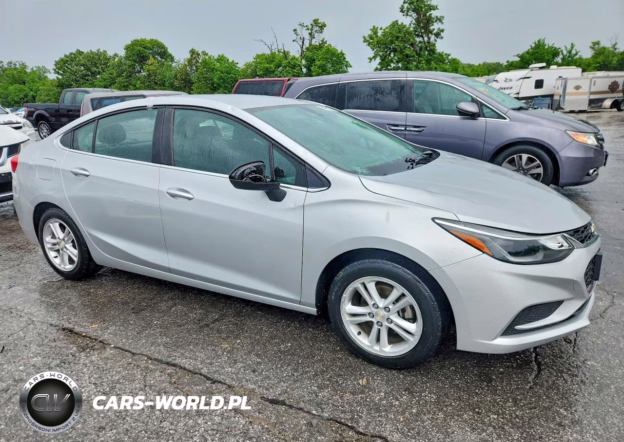 2016 Chevrolet Cruze Lt VIN:1G1BE5SM1G7266015 - 4