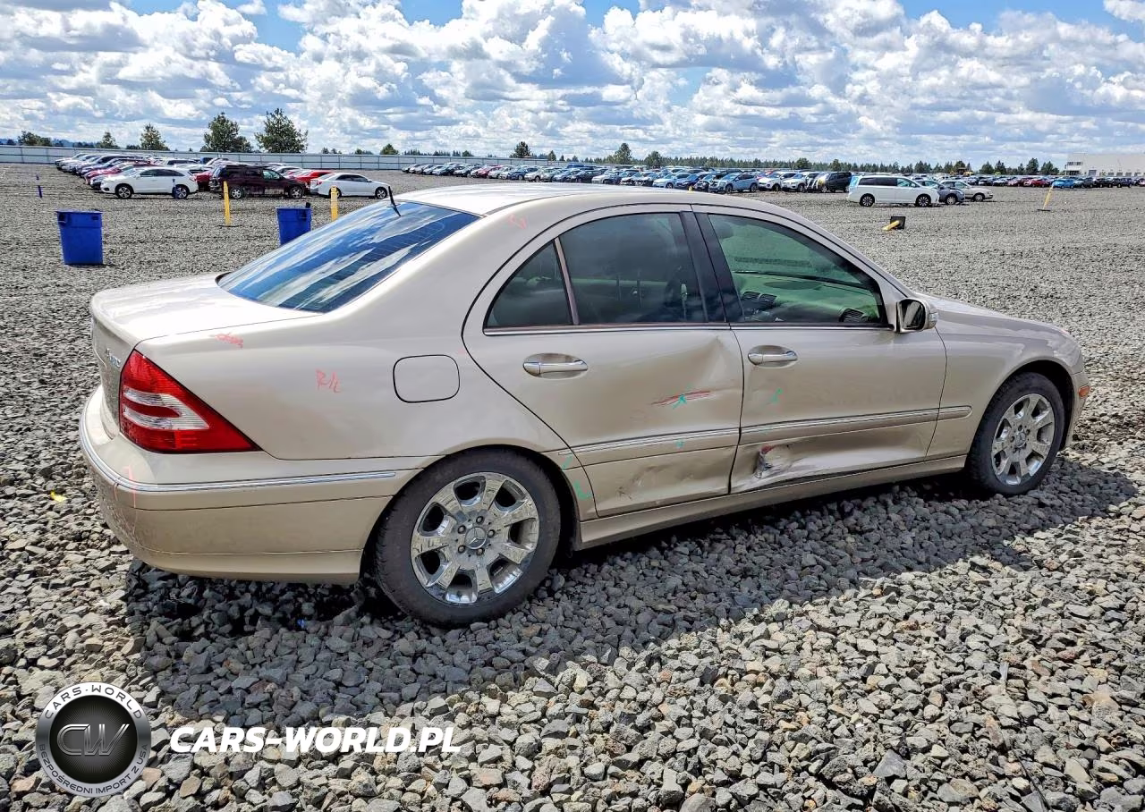 2005 Mercedes-Benz C 240 4Matic VIN:WDBRF81J25F677646 - 3
