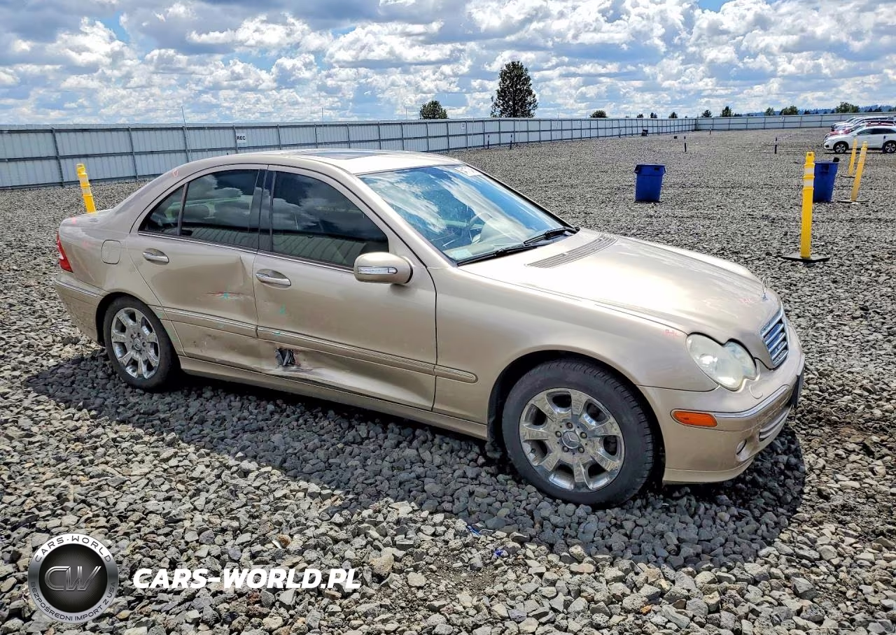 2005 Mercedes-Benz C 240 4Matic VIN:WDBRF81J25F677646 - 4