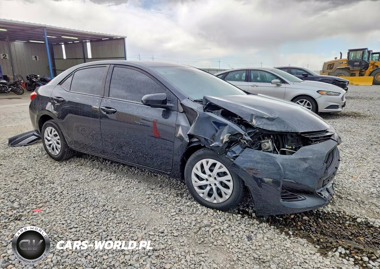 2019 Toyota Corolla Le VIN:5YFBURHE6KP868806 - 4