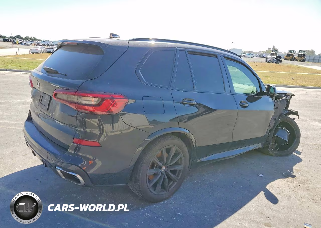 2019 BMW X5 xDrive50I VIN:5UXJU2C55KLN64903 - 3