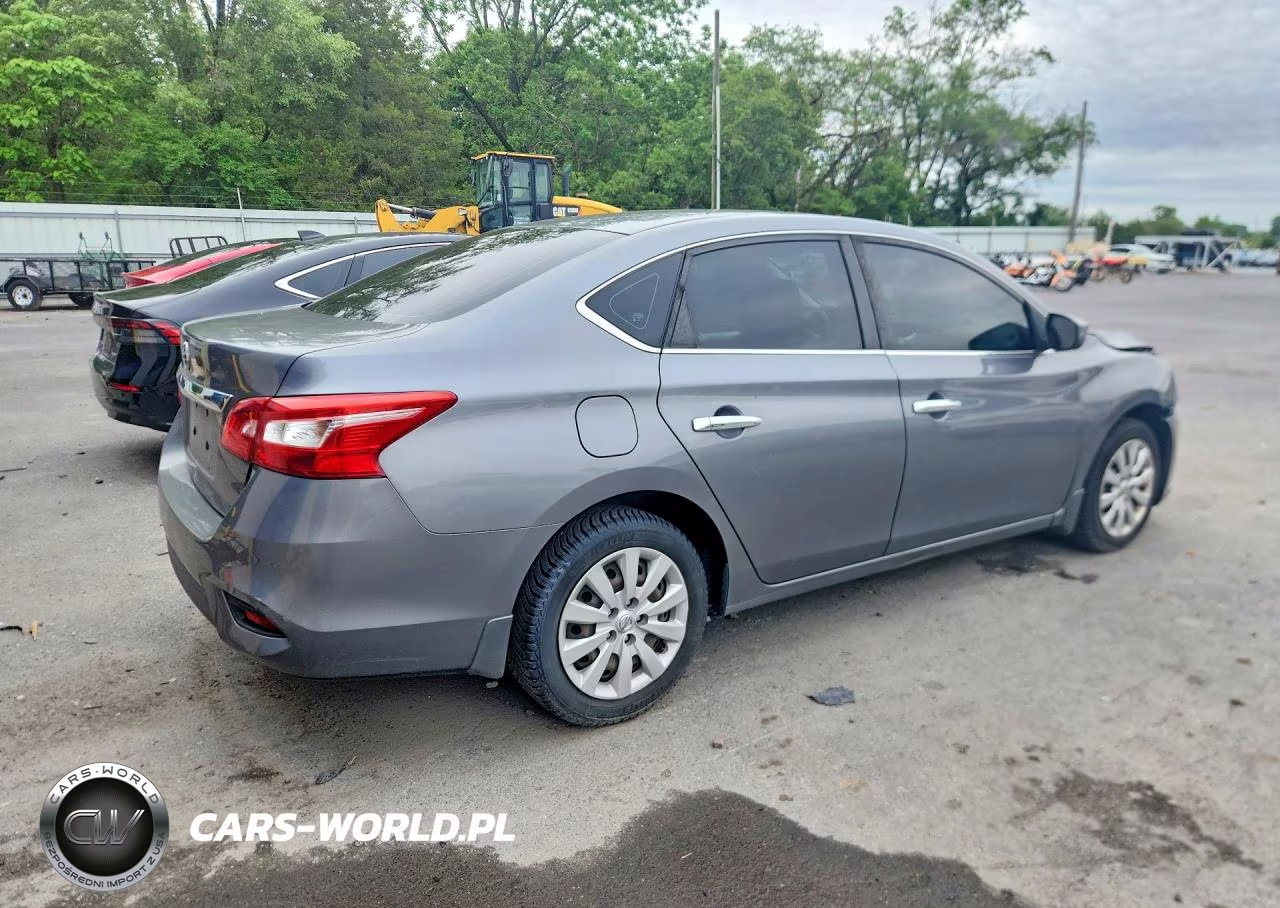 2017 Nissan Sentra S VIN:3N1AB7AP5HY321393 - 3