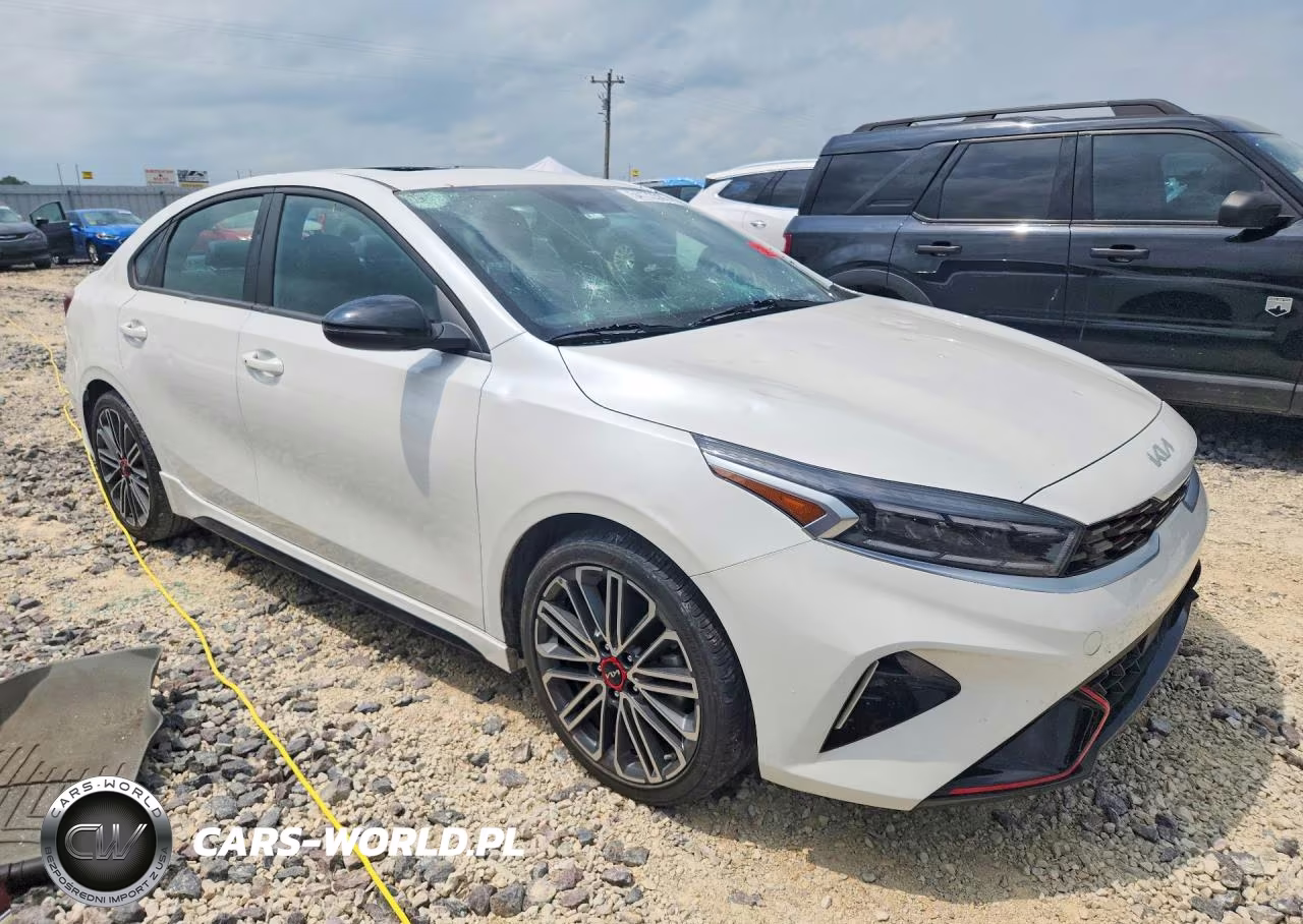 2024 Kia Forte Gt VIN:3KPF44AC4RE838888 - 4