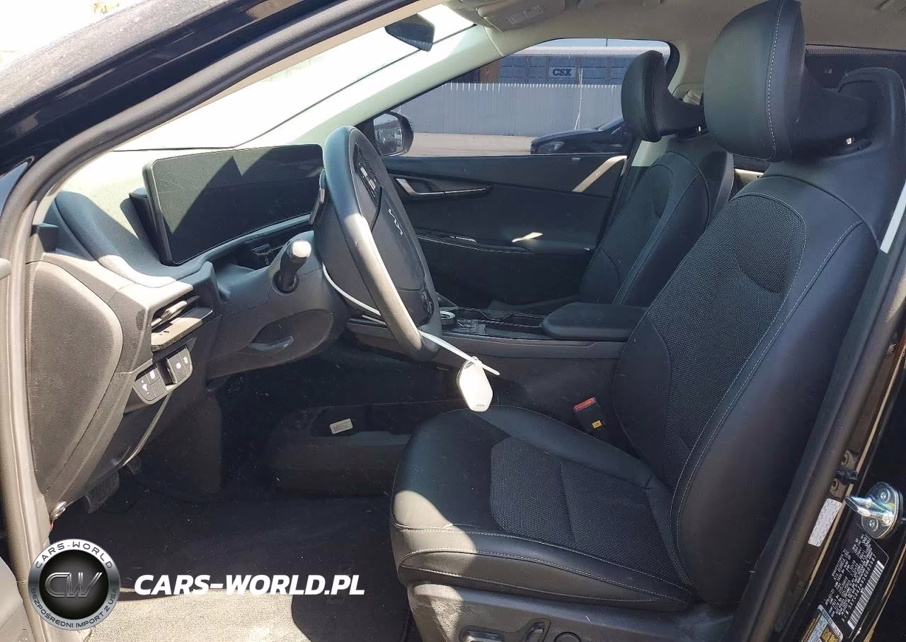 2025 Kia Ev6 Light Long Range VIN:5XYC34JA9SG003687 - 7