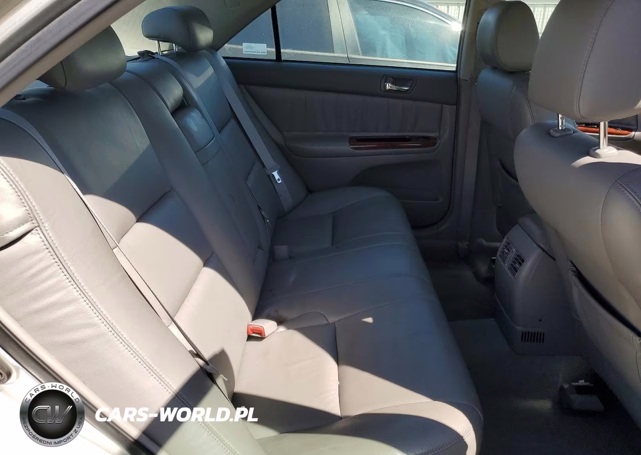 2004 Toyota Camry Xle VIN:4T1BE30K34U906800 - 10