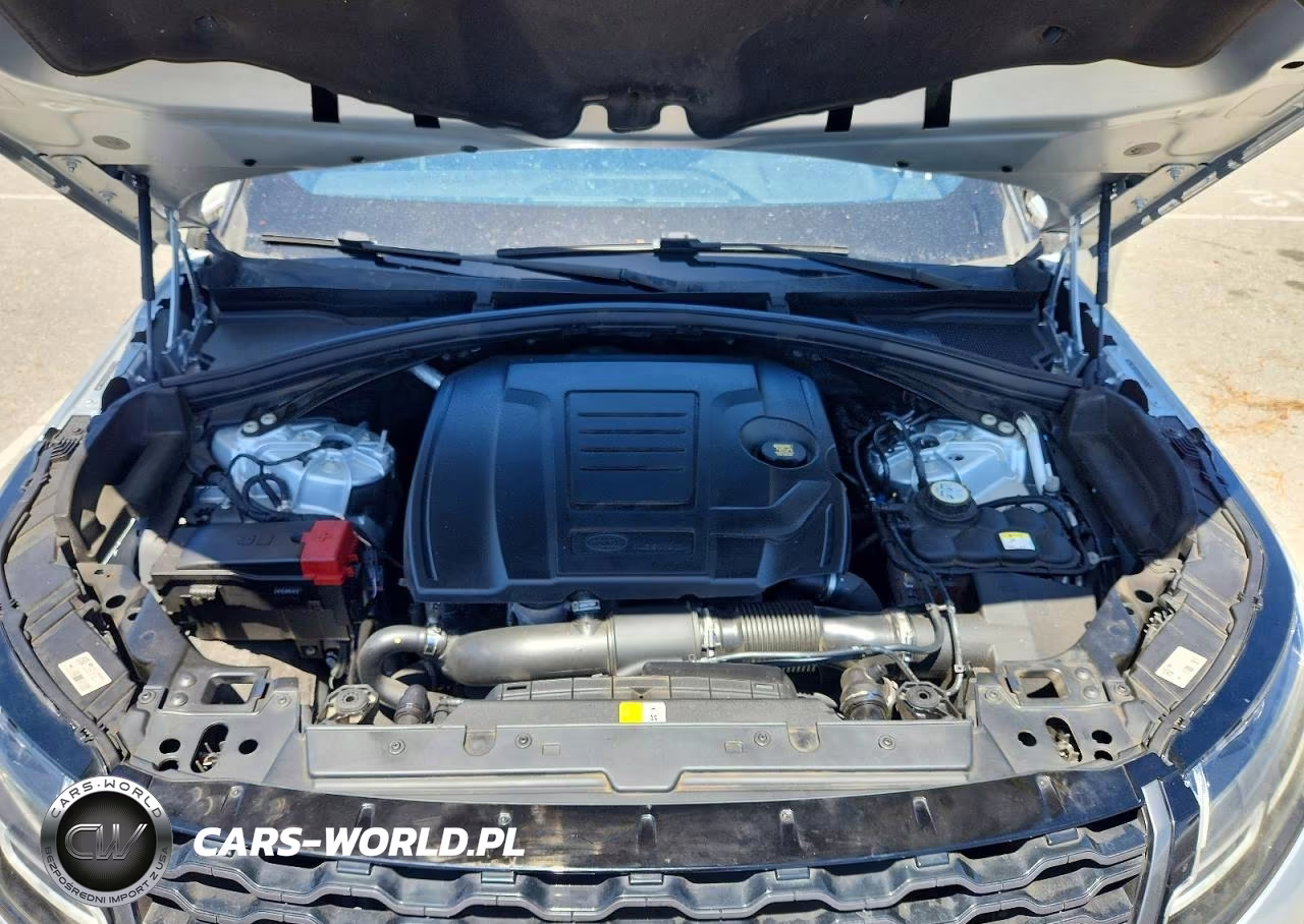 2018 Land Rover Range Rover Velar R-Dynamic Se VIN:SALYL2RX8JA775415 - 11