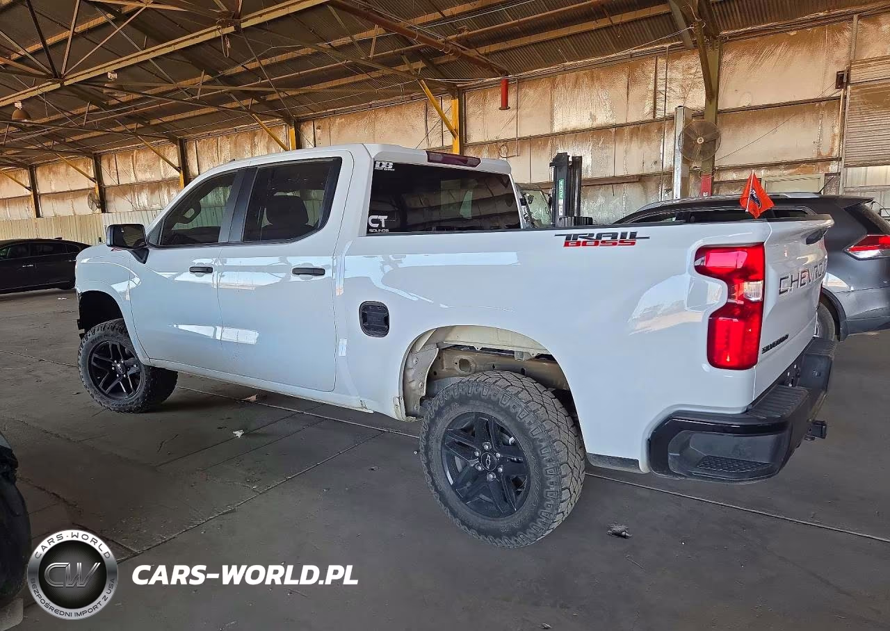 2023 Chevrolet Silverado K1500 Trail Boss Custom VIN:3GCUDCED7PG148722 - 2