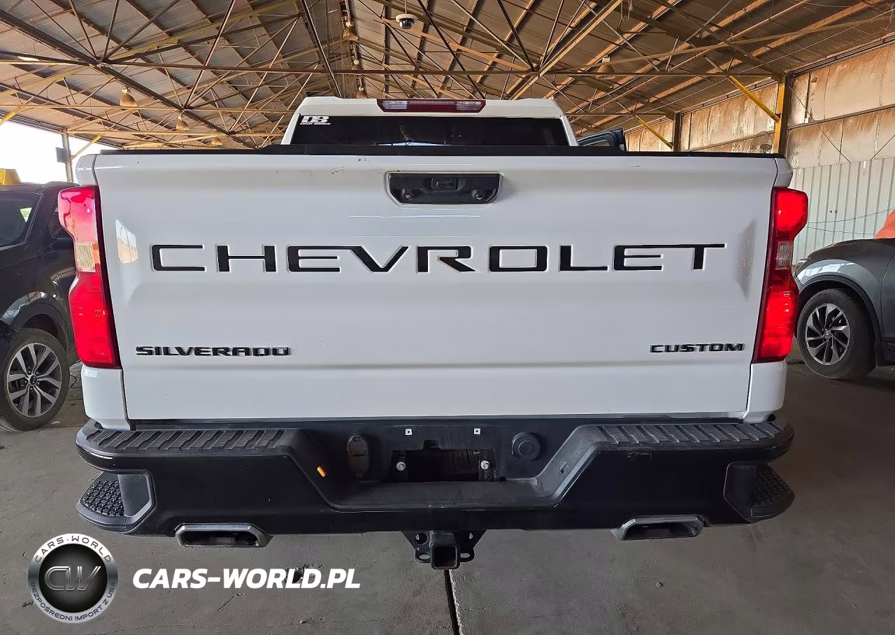2023 Chevrolet Silverado K1500 Trail Boss Custom VIN:3GCUDCED7PG148722 - 6
