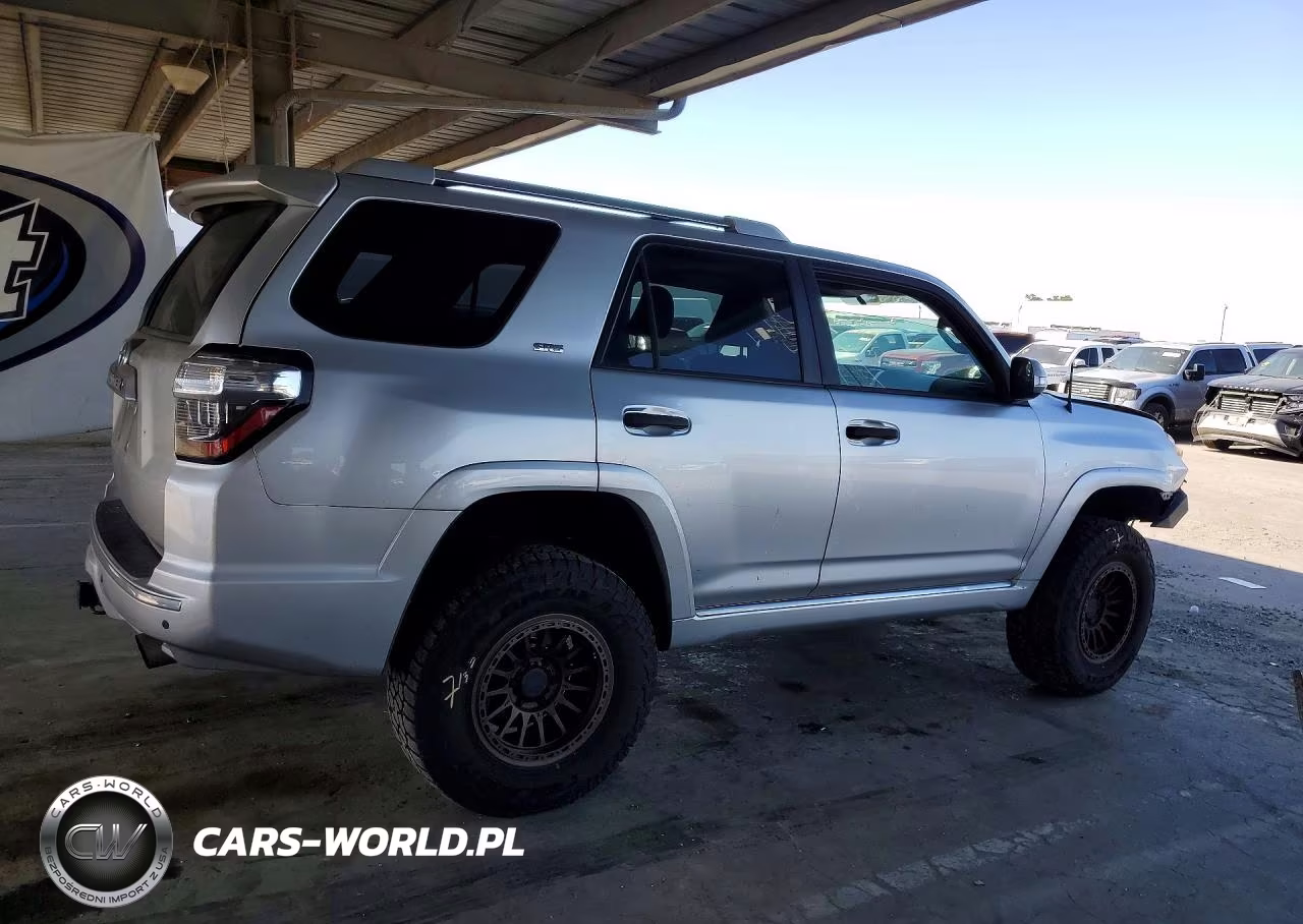 2011 Toyota 4Runner Sr5 VIN:JTEBU5JR0B5035405 - 3