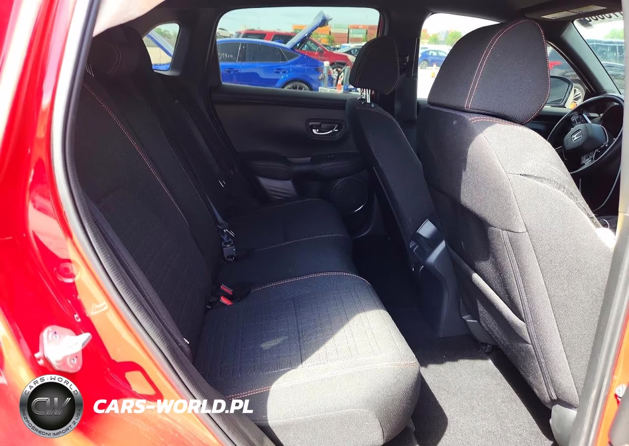 2025 Honda Hr-V Sport VIN:3CZRZ2H5XSM781192 - 11