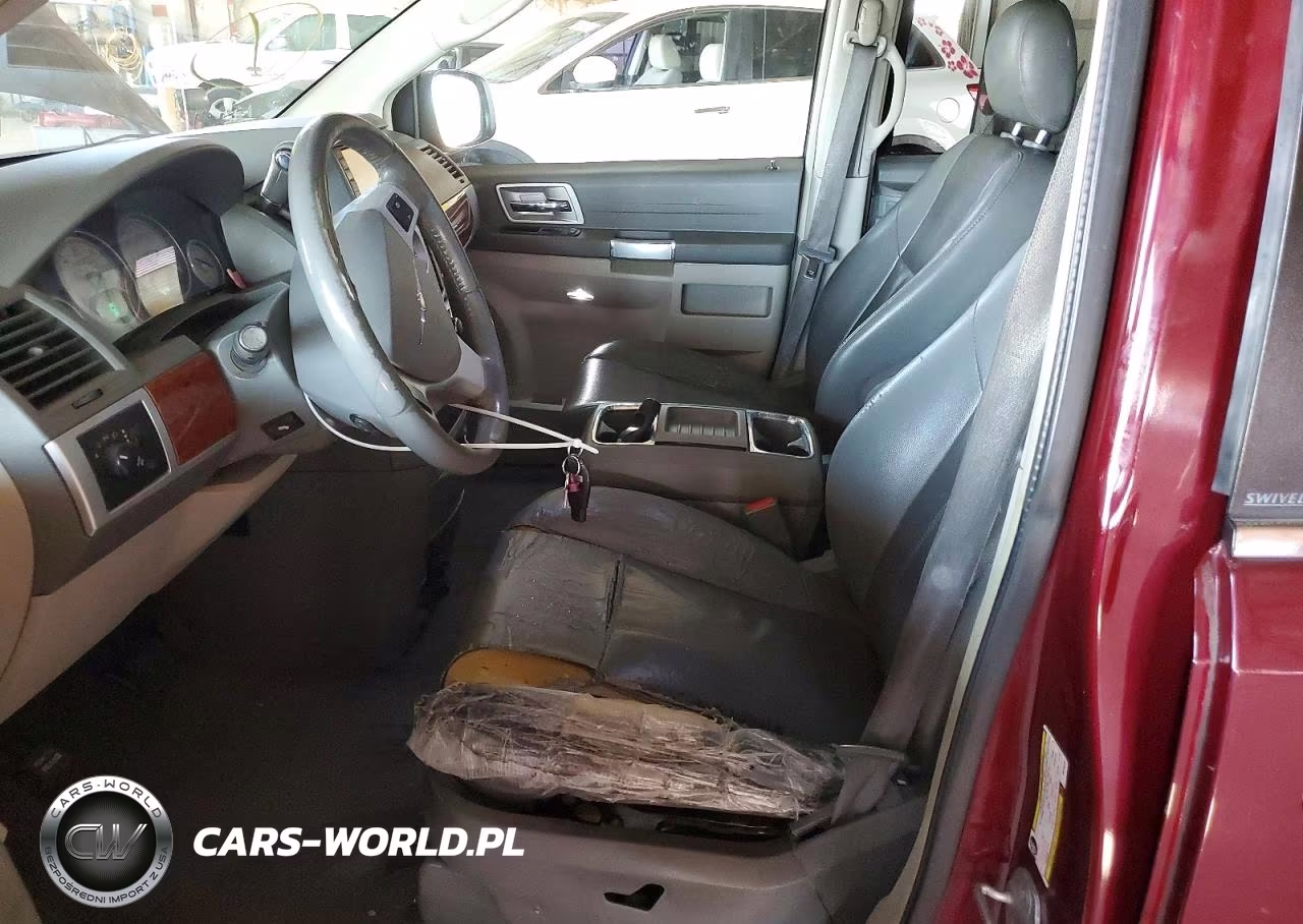 2008 Chrysler Town & Country Touring VIN:2A8HR54P58R793187 - 7