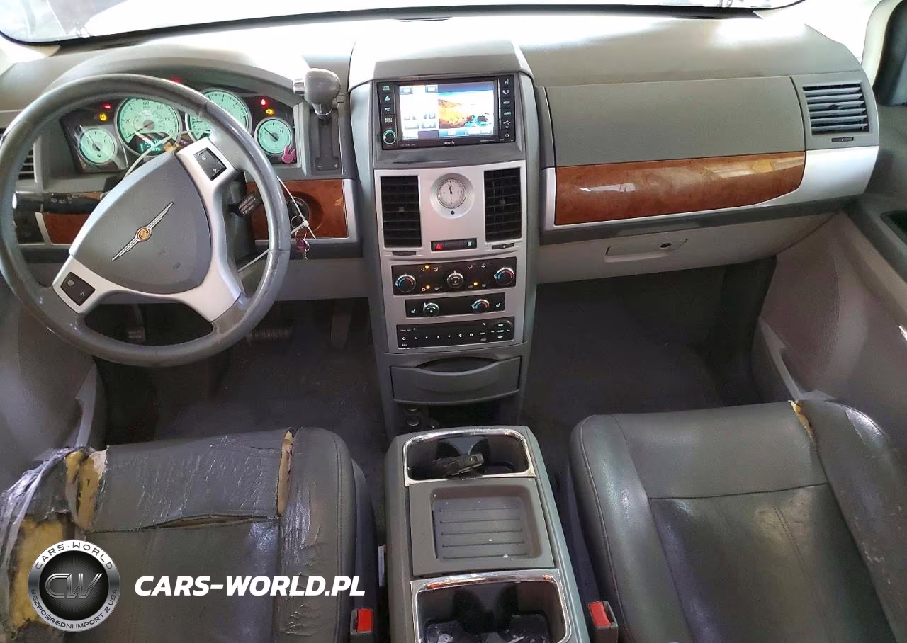 2008 Chrysler Town & Country Touring VIN:2A8HR54P58R793187 - 8