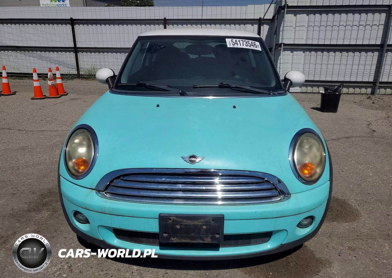 2009 Mini Cooper VIN:WMWMF33519TW79262 - 5
