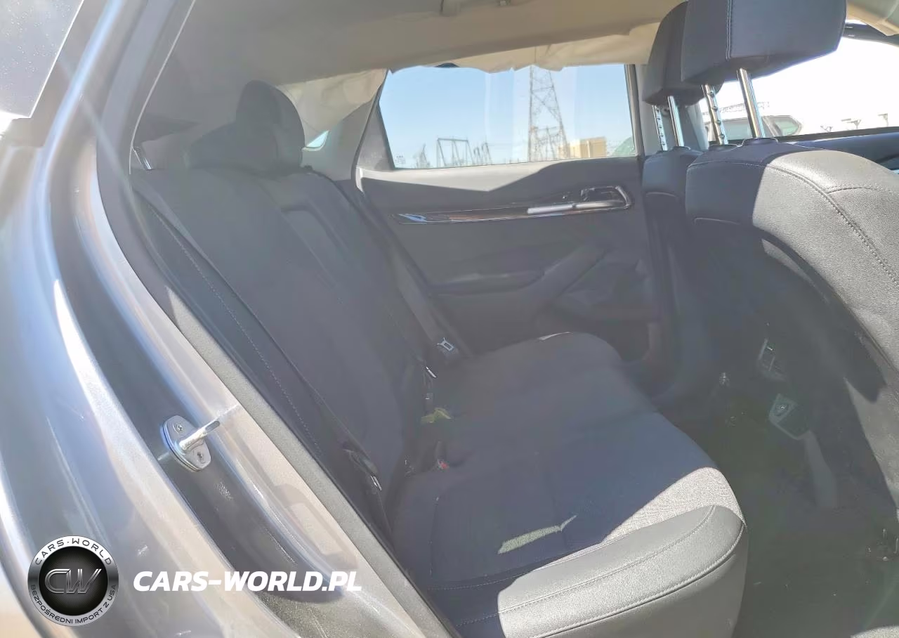2023 Kia Seltos S VIN:KNDEU2AA4P7370835 - 10
