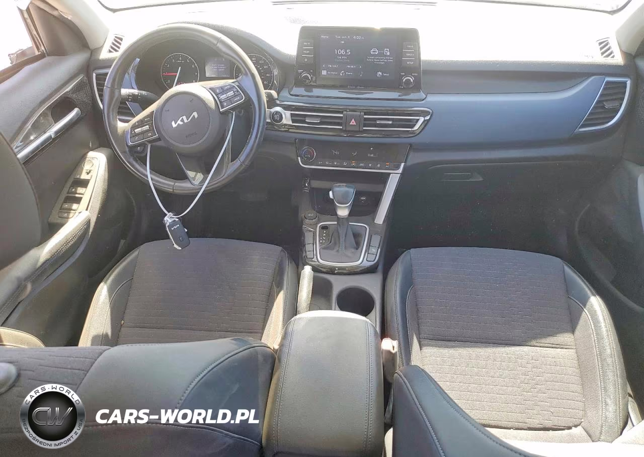 2023 Kia Seltos S VIN:KNDEU2AA4P7370835 - 8